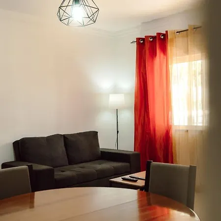 Maria's Spacious In Olhao Apartment *