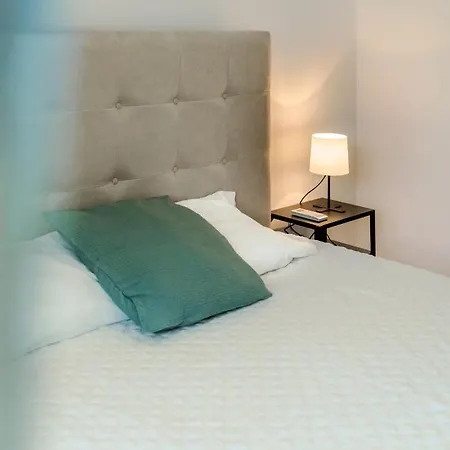 Maria's Spacious In Olhao