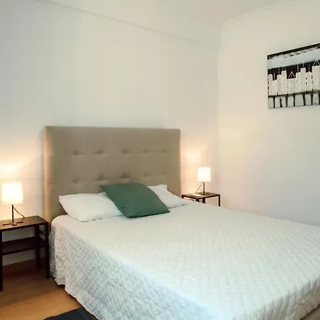 Maria's Spacious In Olhao